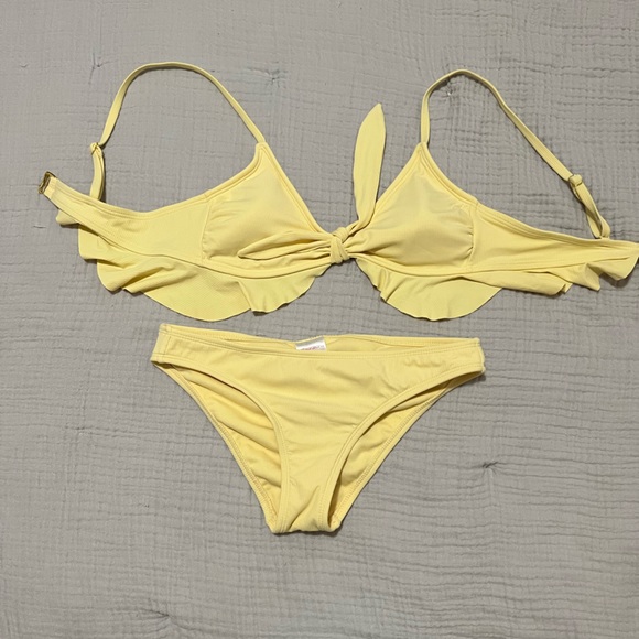 Target Swimsuit Bikini - Picture 3 of 7